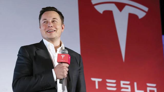 Elon Musk បញ្ឈប់ពាក្យចចាមអារ៉ាមអំពីម៉ូតូ Tesla៖ "វាគ្មានថ្ងៃកើតឡើងទេ"