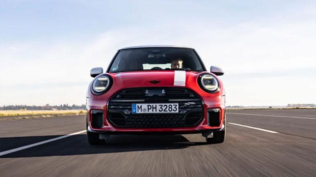 Mini Cooper JCW 1965 Victory Edition 2026៖ រំលឹកដល់ដល់ Monte Carlo Legened