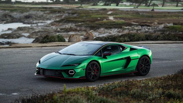 Lamborghini Temerario ឆ្នាំ 2026 ក្នុងកម្មវិធី Lightning Lap ឆ្នាំ 2026