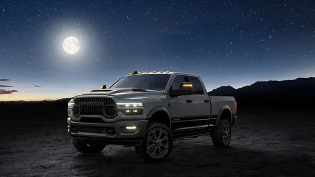 Ram 2500 Rebel 2026 ប្រភេទPower Wagon Lunar Editions