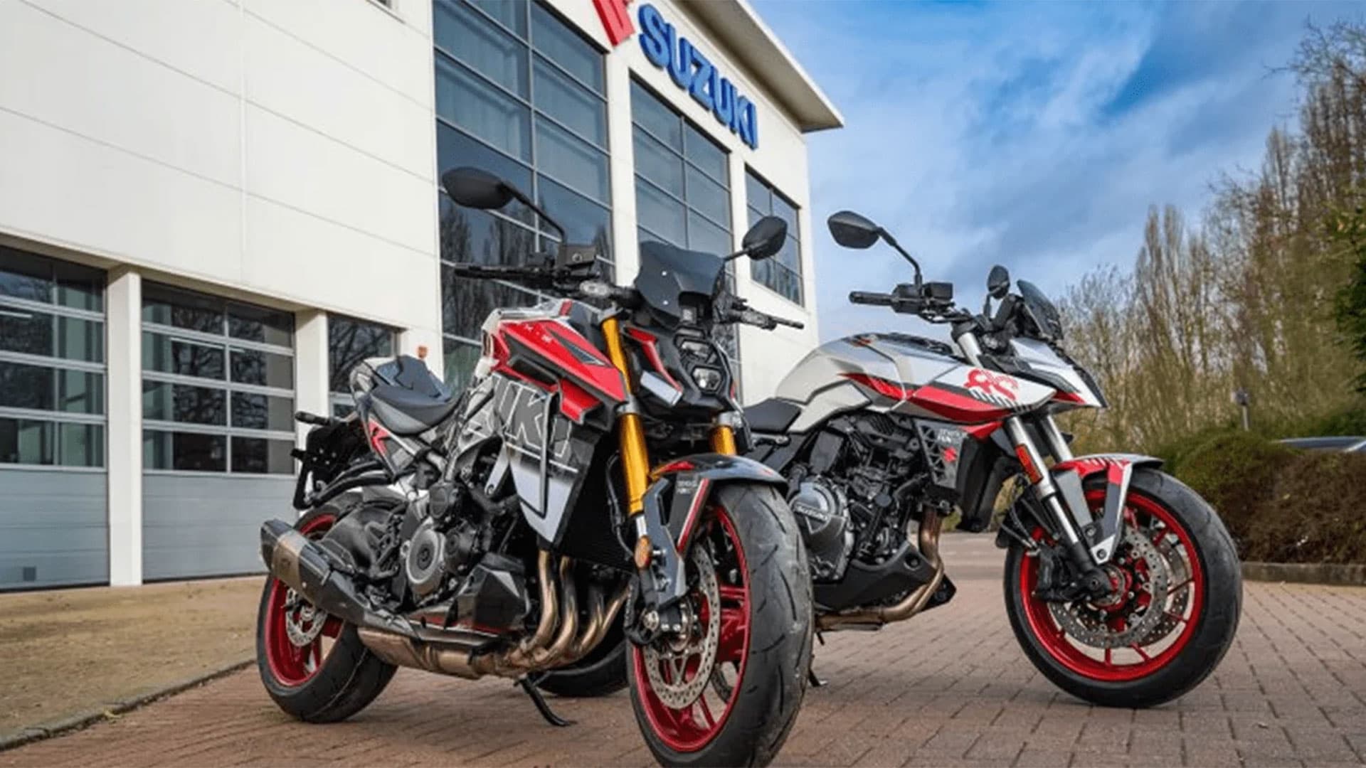 Suzuki ណែនាំឈុតក្រាហ្វិកថ្មីសម្រាប់ម៉ូតូប្រភេទ Naked ចំនួនពីរម៉ូដែល