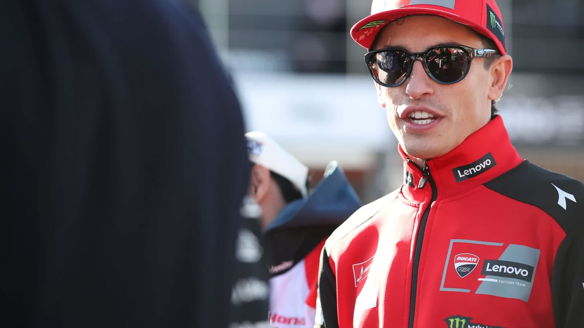 Marc Marquez សម្រាកពីម៉ូតូ MotoGP មកជិះម៉ូដែល Panigale V2 វិញម្ដង