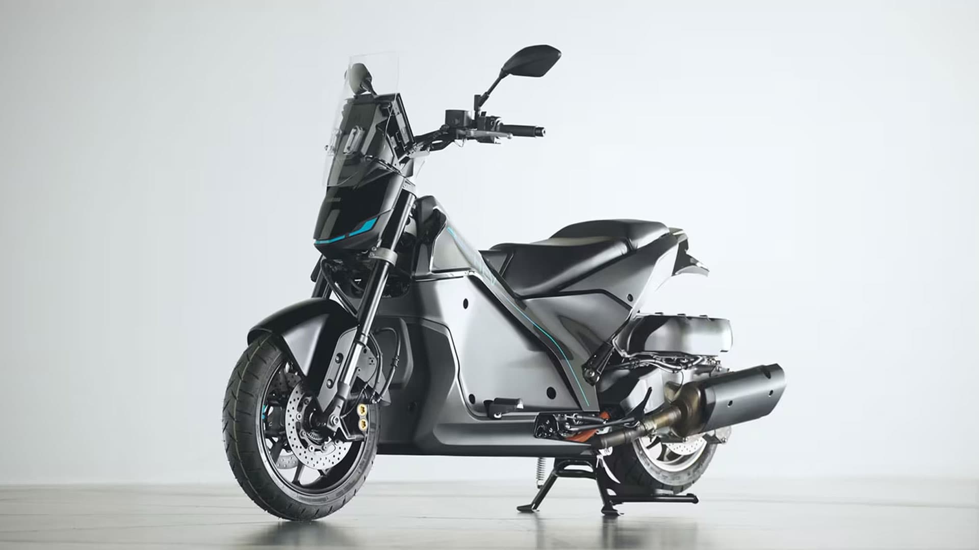 ក្រុមហ៊ុន Yamaha កំពុងអភិវឌ្ឍន៍ម៉ូតូស្កូតឺប្រព័ន្ធ Hybrid ប្រើម៉ូទ័រអគ្គិសនីភ្លោះ (Twin-Motor)