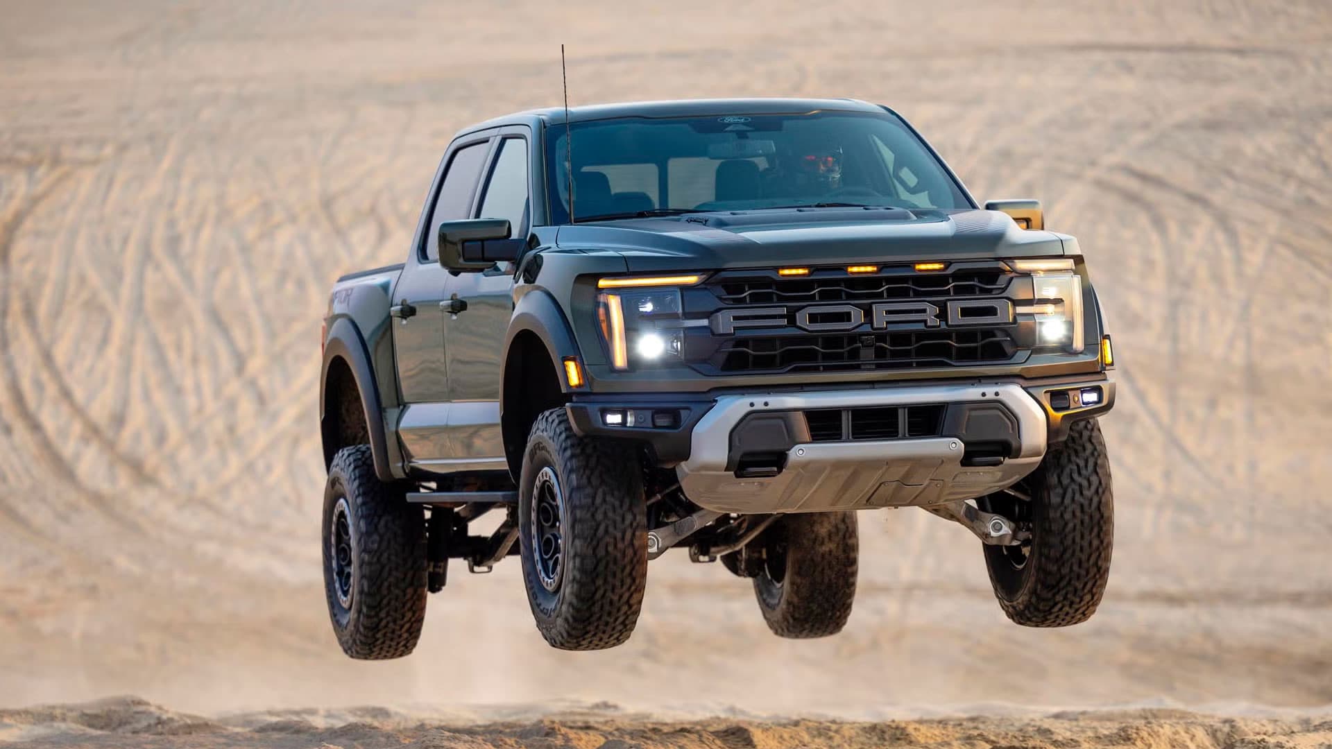 រថយន្ត Ford F-150 Raptor ស៊េរីឆ្នាំ 2027 កាត់បន្ថយតម្លៃ ដើម្បីប្រកួតប្រជែងជាមួយRam
