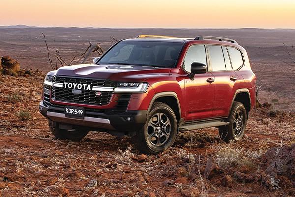 Toyota LandCruiser 300 Series អាចនឹងបំពាក់ម៉ាស៊ីន plug-in hybrid (PHEV) បន្ថែមពីលើ