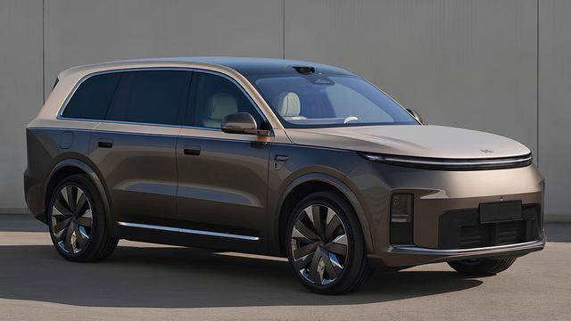 Li Auto L9 Livis ថ្មី បង្ហាញវត្តមានជាមួយអាគុយ 72.7 kWh និងអាចបើក បរដោយអគ្គិសនីបាន 340 គីឡូម៉ែត្រ